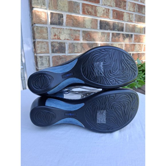Women's JBU Blue Laser Cut Wedge Sandals Size 11 Black Sole NEW - Picture 8 of 12